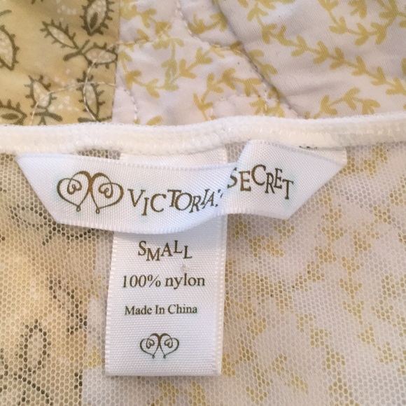 Victoria’s Secret sleep wear - Picture 3 of 3